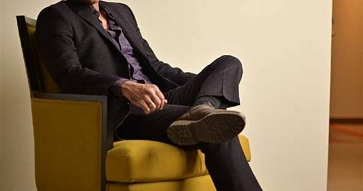 Mohnish Bahl Biography, Age, Height, Wife, Net Worth, Family